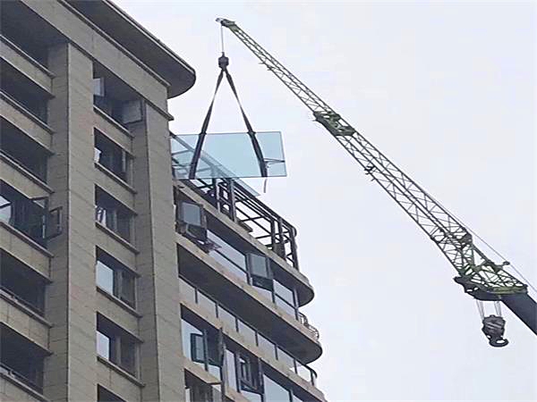 玻璃吊裝上樓 玻璃吊裝上樓